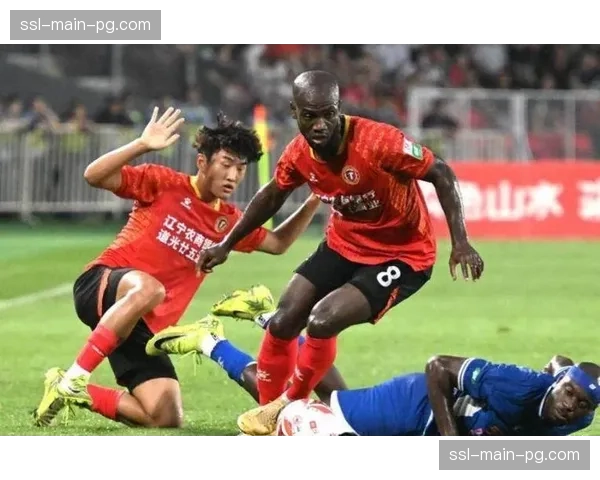 升班马豪购：辽宁铁人450万欧元签下巴西边锋热菲尼奥成冬窗标王