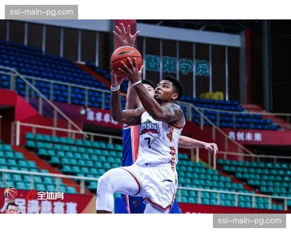 南京同曦正式签约发展联盟后卫以赛亚·迈尔斯，替换受伤的皮特森